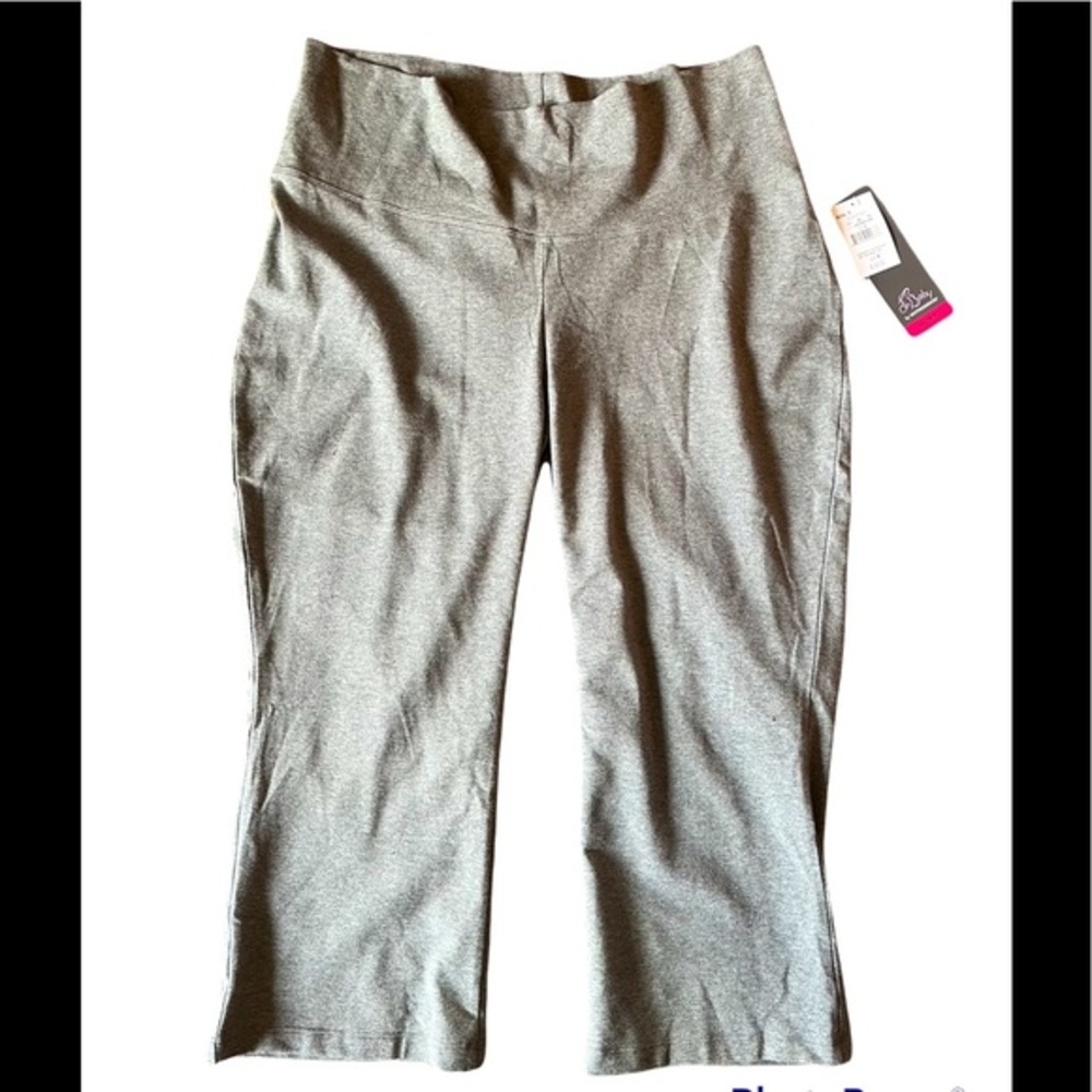 Motherhood Maternity Gray Medium Cropped Maternity Stretch Pants NWT